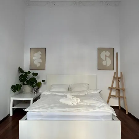 Maricones Apartment